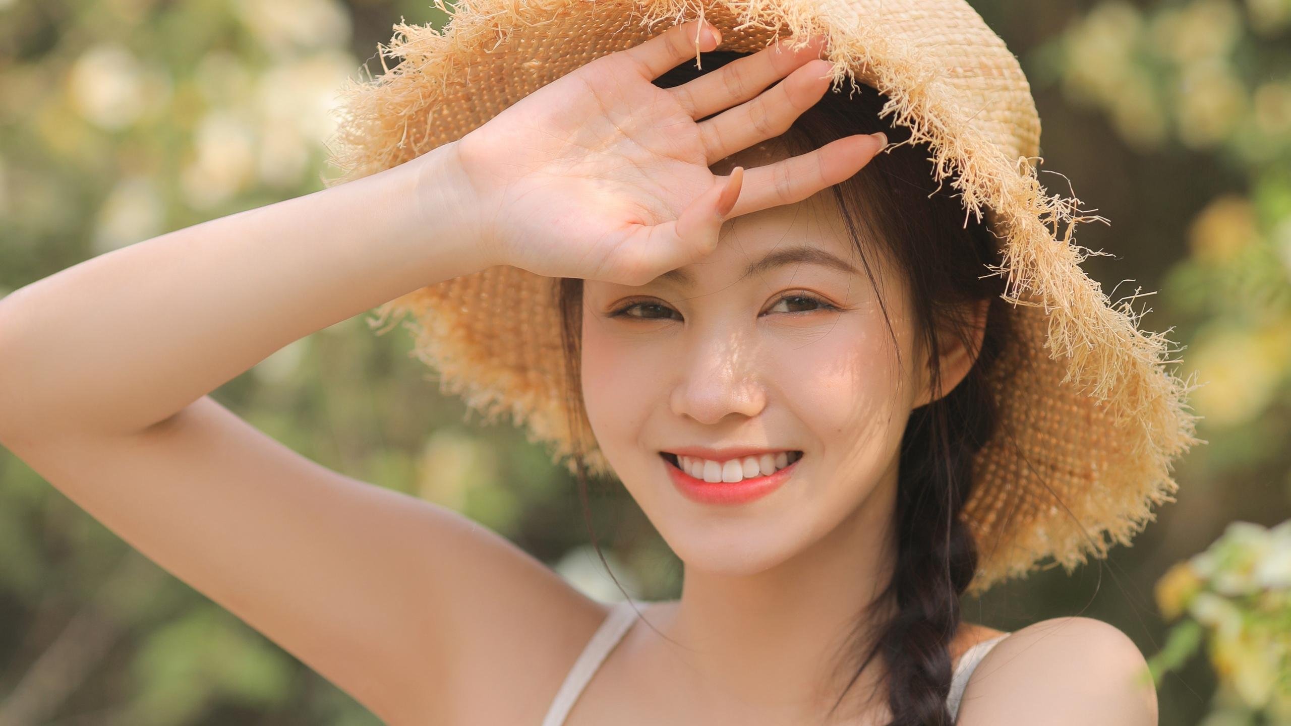 开云·体育官方网站入口-_极地冰泳：感受极寒的极限运动_，极地冰层