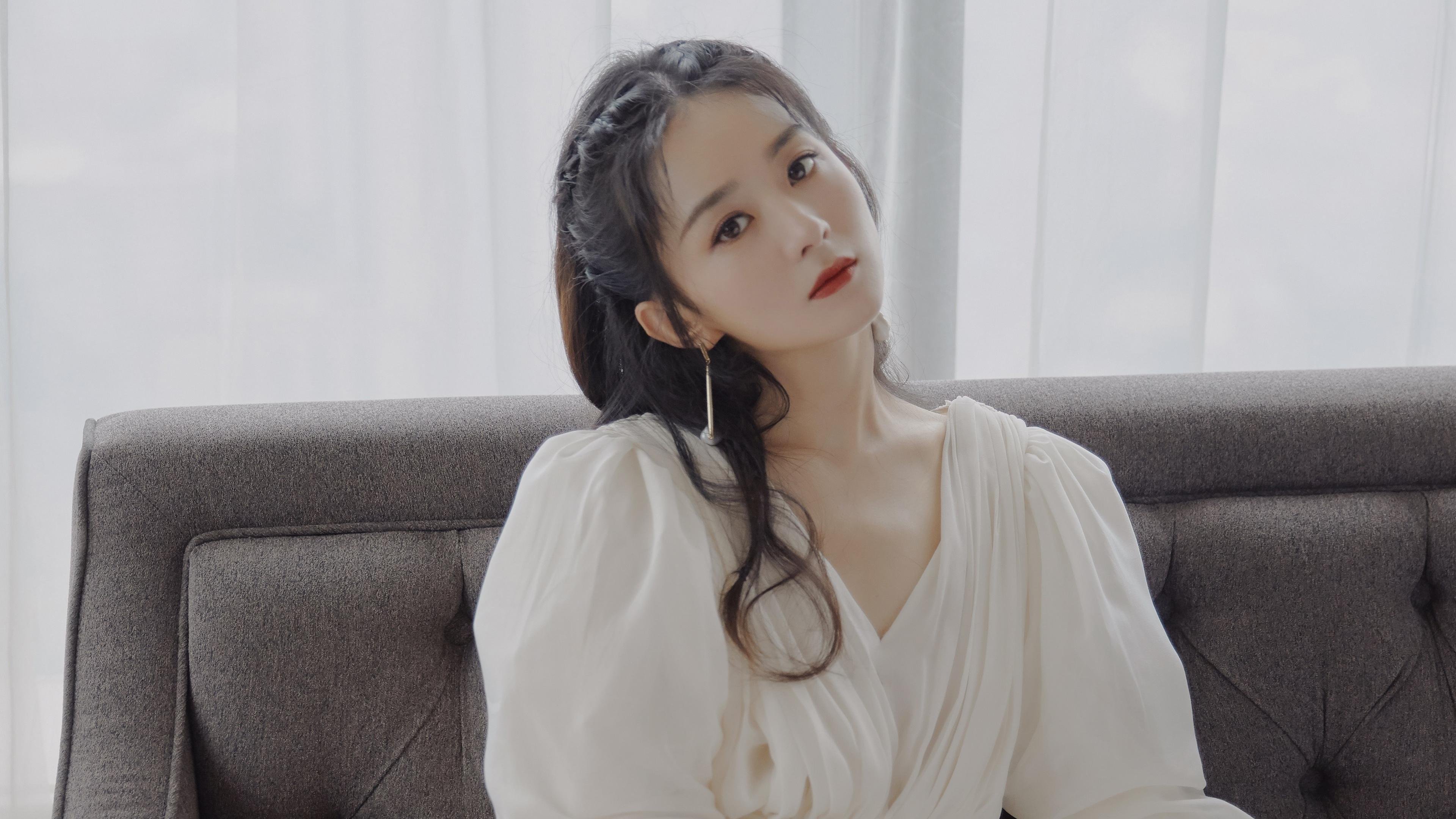 EDG选手社交媒体活跃,edg参赛选手