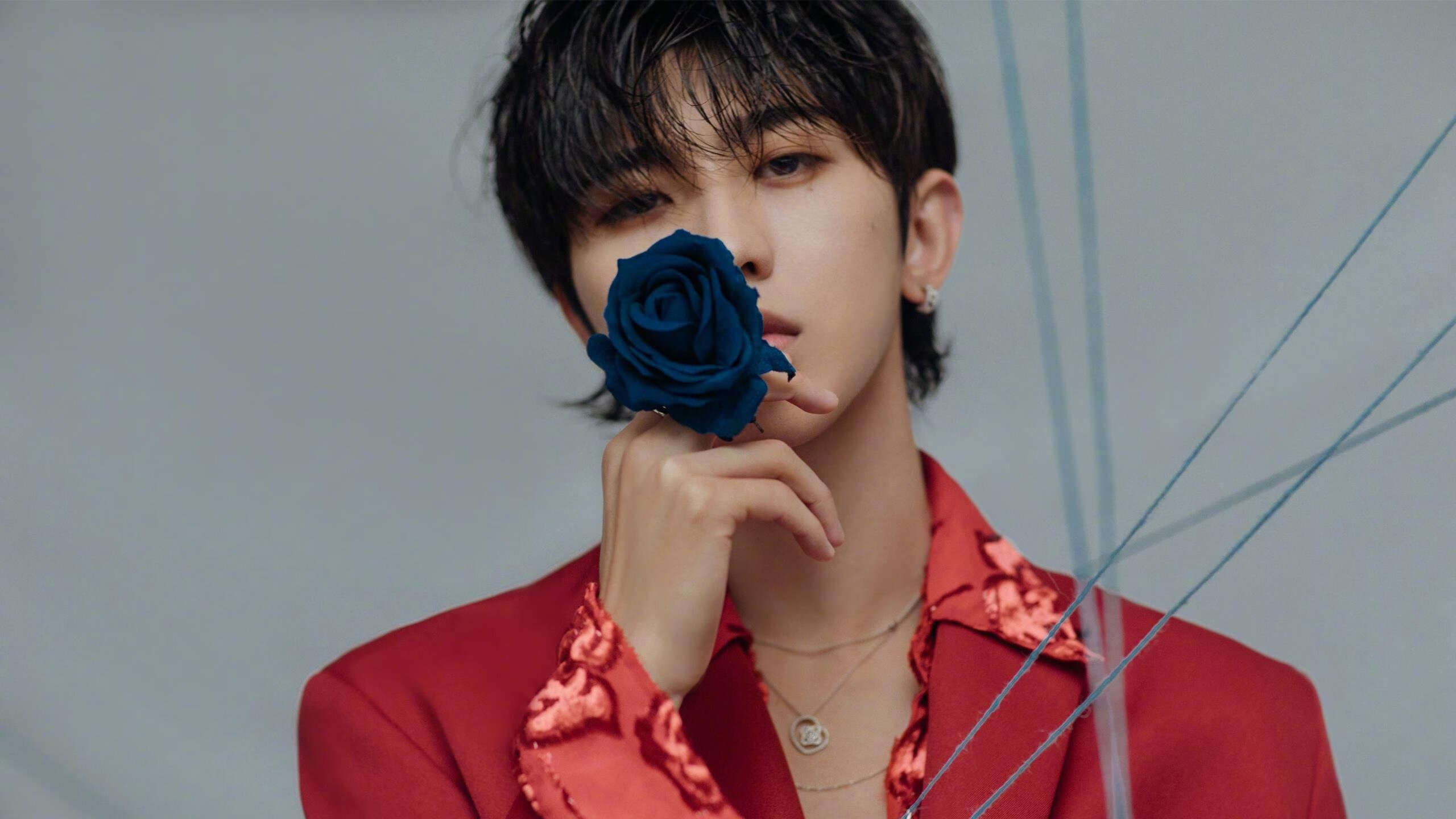 蓝月亮客场平水晶宫,积分榜暂列中游,蓝月亮水晶手链的寓意