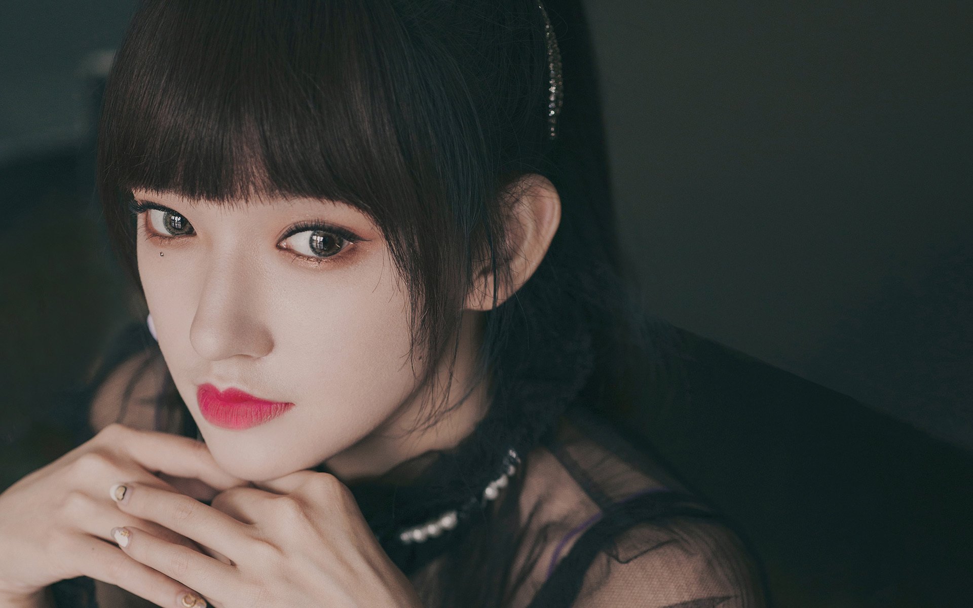 PSG教练战术布置遭遇质疑,psg教练helper