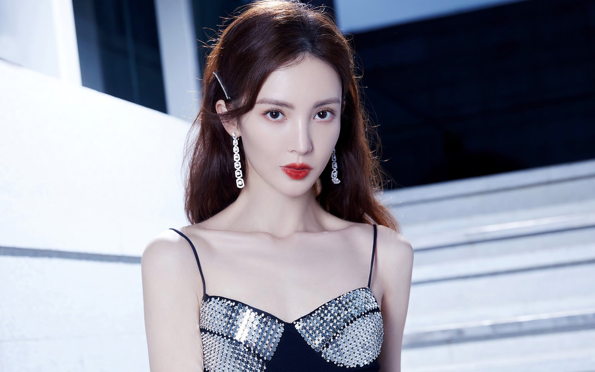 德甲极速反击:冲破防线的瞬间令人惊叹,德甲打法